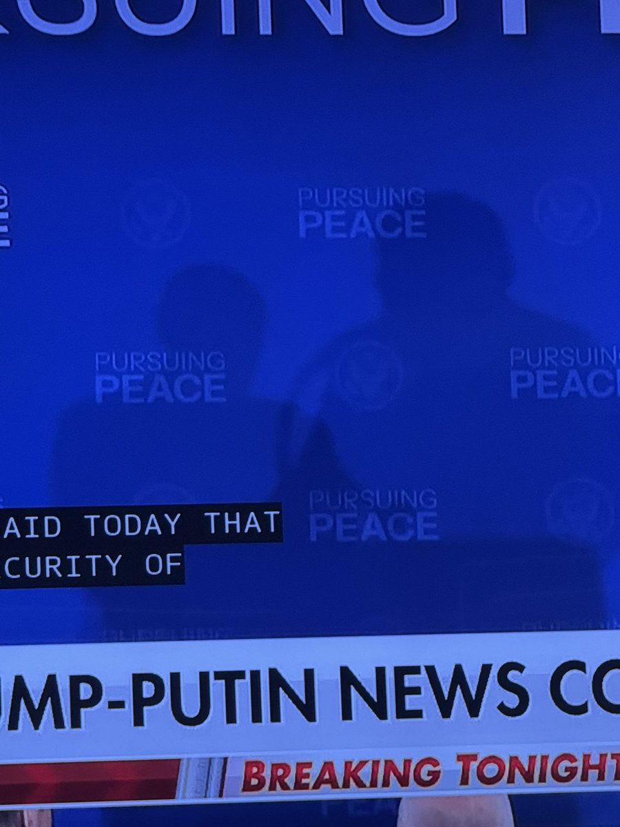 Did anyone see this image as well? #PursuingPeace