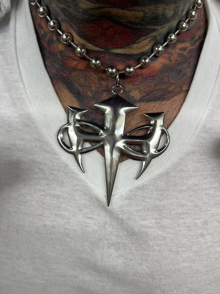 MATTHARDYBRAND's tweet photo. NEW HARDYS ♾️ PENDANT AVAILABLE TONIGHT IN BALTIMORE! https://t.co/RiSc2EDppd