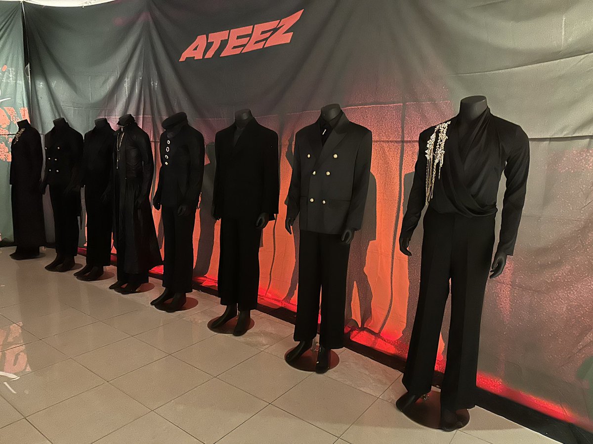 krislada's tweet photo. #ATEEZpopup #inyourfantasypopup 
Ateez in Texas! https://t.co/qWdihrqUu0