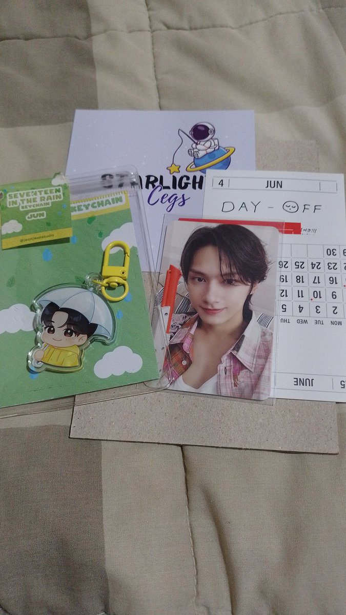 feedback positivo pras meninas da <a href="/StarlightCegs/">STARLIGHT CEGS</a> que fizerem ceg desses queridos aqui, foi tudo muito tranquilo e eles chegaram super bem embalos e com muitos brindes fofos, obrigada meninas 💗