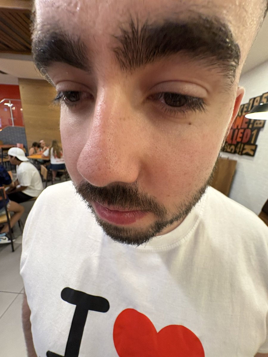 Felicidades al Support más guapo de todo el competitivo, mi gordita &lt;3.
