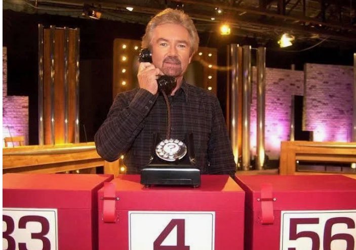 martingfindlay's tweet photo. Tonight’s episode of •Deal or No Deal• from Anchorage, Alaska wasn’t nearly as good as when Noel Edmonds used to host it.
I think the next episode from Moscow will be rubbish too.
#Trump #Putin #Anchorage #IsThatIt? https://t.co/0LYqD9N9vD