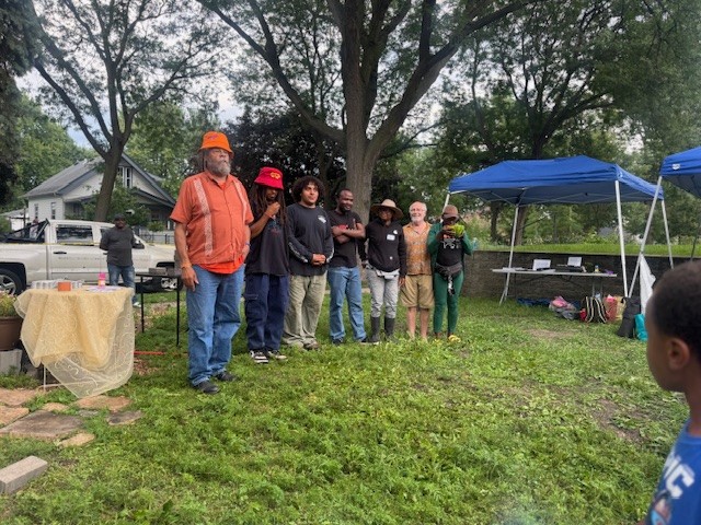 redemption_proj's tweet photo. 🌱 Just US Gardens – North Minneapolis
Community. Restoration. HOPE.
I had the privilege of attending the opening of the Just US Garden—a space rooted in love, healing, and restorative justice.
#HOPE #Justice #RestorativeJustice #Community #Redemptionproject https://t.co/sjwB8vDFjH