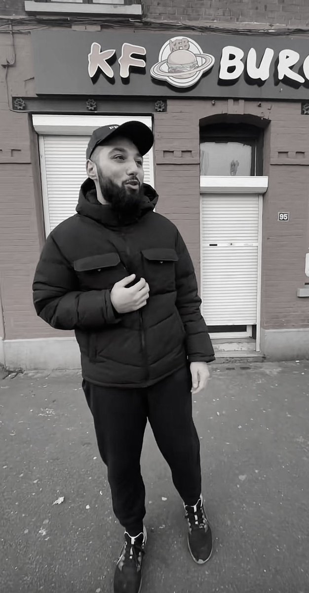 Les frères, être indépendant c’est plus qu’un choix de carrière, c’est préserver sa dignité, éviter le haram et chercher la baraka. 

L’entreprendre dans le hlel c’est une adoration (quand l’intention est sincère) 

Alors osez créer, bâtir et réussir avec la confiance en الله ❤️