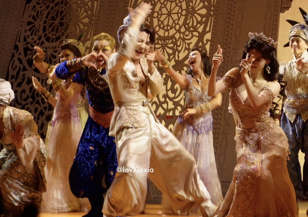 어제 제대로 장총 맞고 기억이 없슨,,,🥹💜