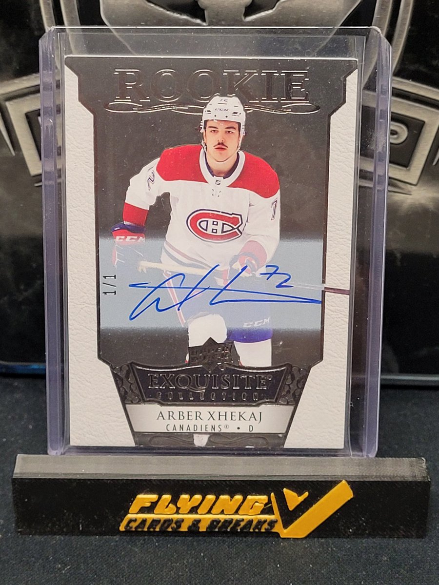 FlyingVCards's tweet image. Another monster #FlyingVCards #GroupBreak pull the other night with this 1/1 @UpperDeckSports Exquisite rookie auto of Arber Xhekaj!!

Huge congrats to @jimcraig26 on being lucky recipient 👏 👏 

➡️ Shoot me a DM or comment below to be added to our VIP break room here on X 😃