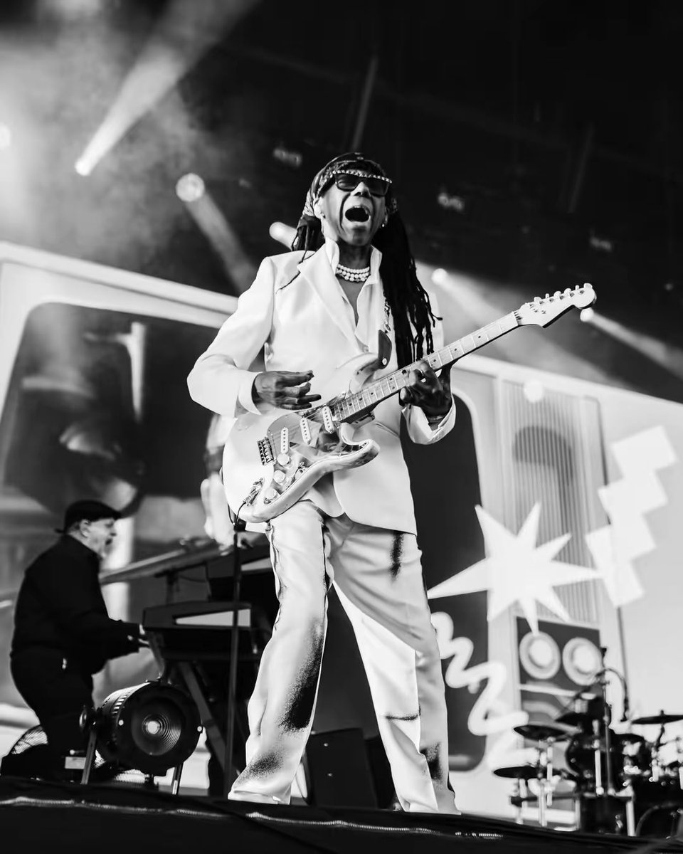 A summer evening at Sandringham Estate opening for the fabulous Mariah Carey. ☀️

<a href="/MariahCarey/">Mariah Carey</a> ☀️ #Summer #music #disco #funk #soul