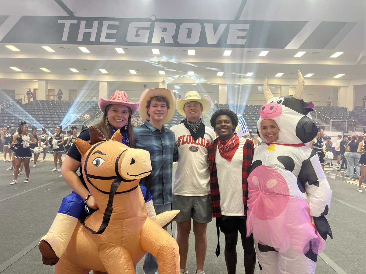 Walnut Grove StuCo tweet media