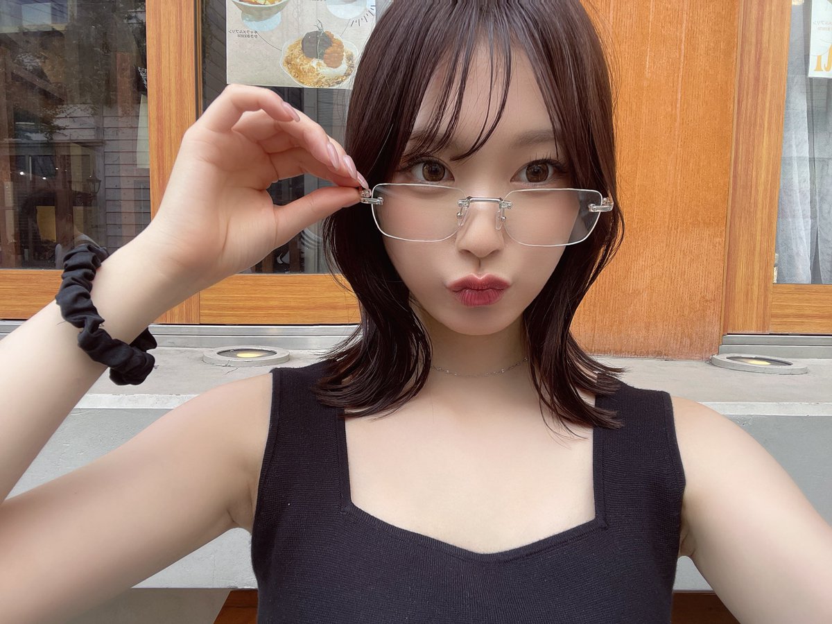 新しいメガネをゲットしました🤓