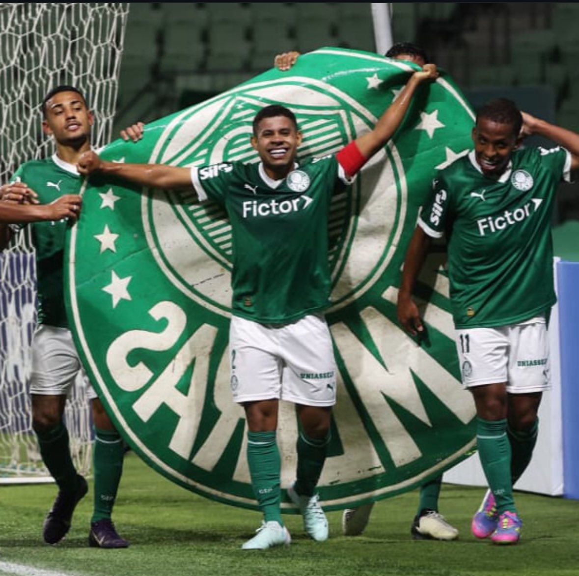 Infos_palestra's tweet photo. PALMEIRAS https://t.co/R5JLUIYllM