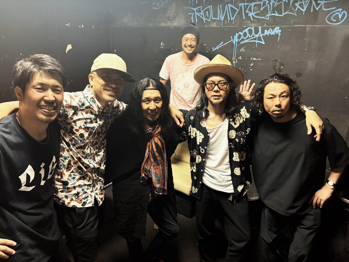 2025年8月15日（金） at 木更津OSSA
“木更津ダイナマイトどんどん”

THA BLUE HERB
EF

多くの方々のご来場にデカい感謝を
有難う御座いました
またこういう夜を地元木更津で作りたいので
サポート宜しくお願いします