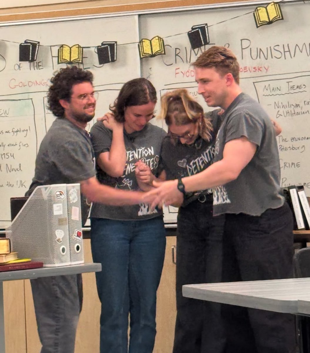 lesbiagnew's tweet image. the detention degenerates getting last place is like the ending of lemonade mouth when olivia says "we didn't win rising star, but we won something bigger that night"