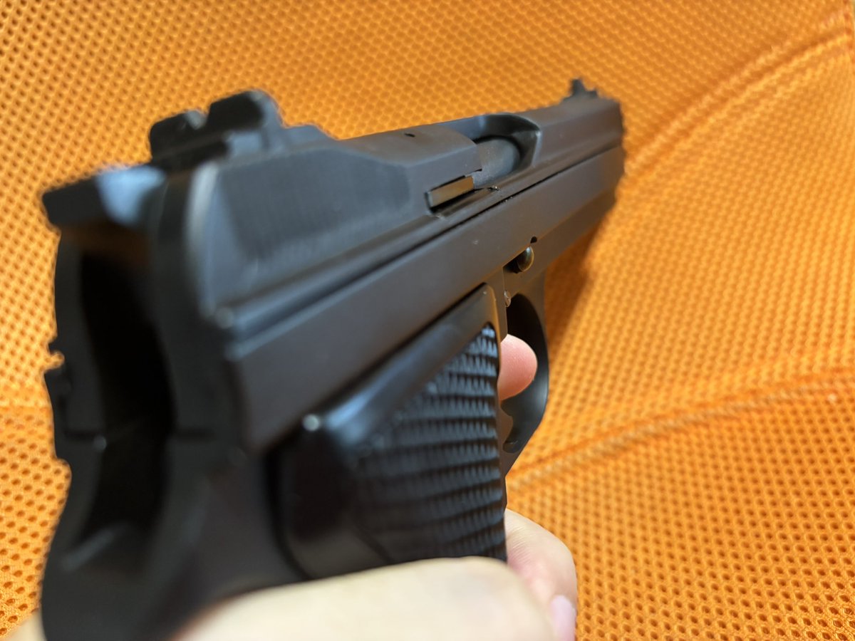 rizuu02261's tweet photo. SIG P210のモデルガン、マジでイカつい…
#モデルガン #SIG #P210 #ミリタリー https://t.co/t432Z8bl74