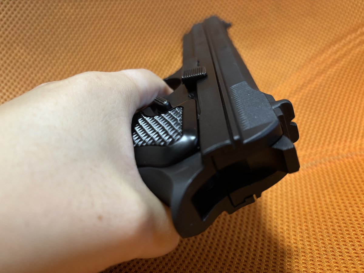 rizuu02261's tweet photo. SIG P210のモデルガン、マジでイカつい…
#モデルガン #SIG #P210 #ミリタリー https://t.co/t432Z8bl74