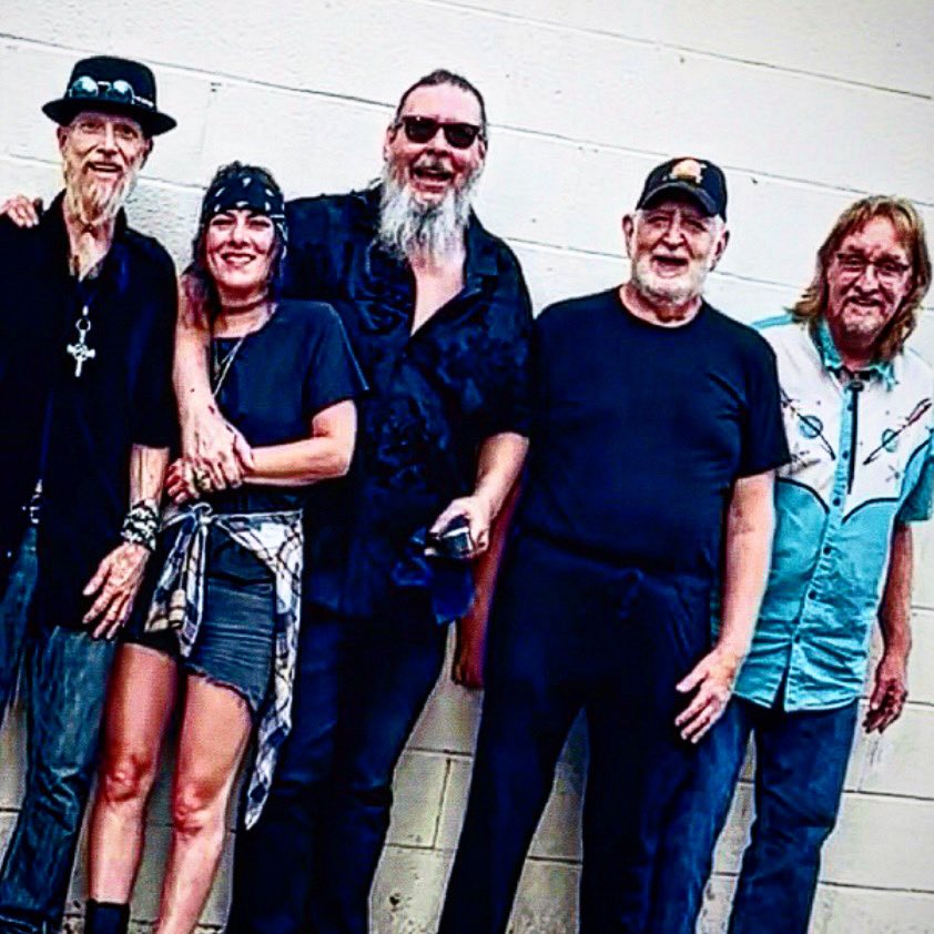 Ed’s Hurricane Lounge on Historic Route 66 tonight 7-11pm… #ronniepyleandthedrivers