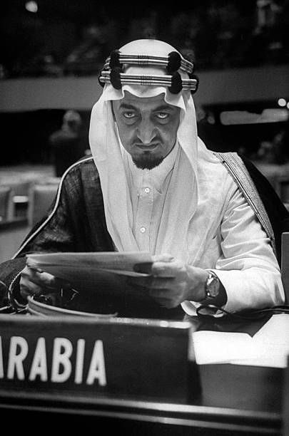 "من شابه أباه فما ظلم "
“Netanyahu is a genocidal psychopath.”
-Former Saudi intelligence chief HRH Prince Turki Al-Faisal 🇸🇦 
#تركي_الفيصل