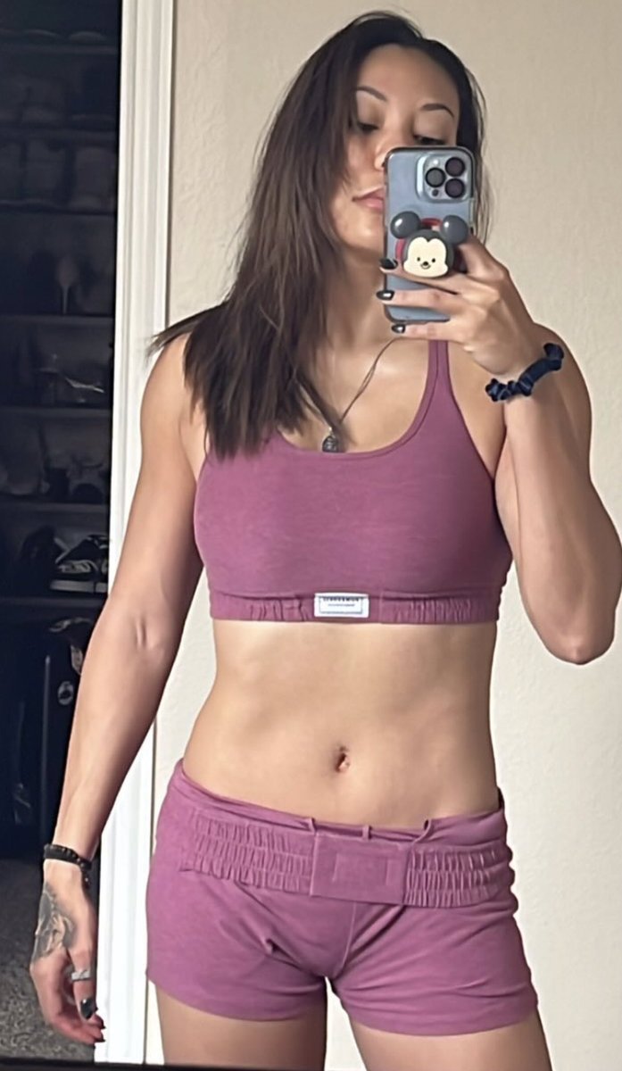 Michin😘😘 (@miathemainiac) on Twitter photo 