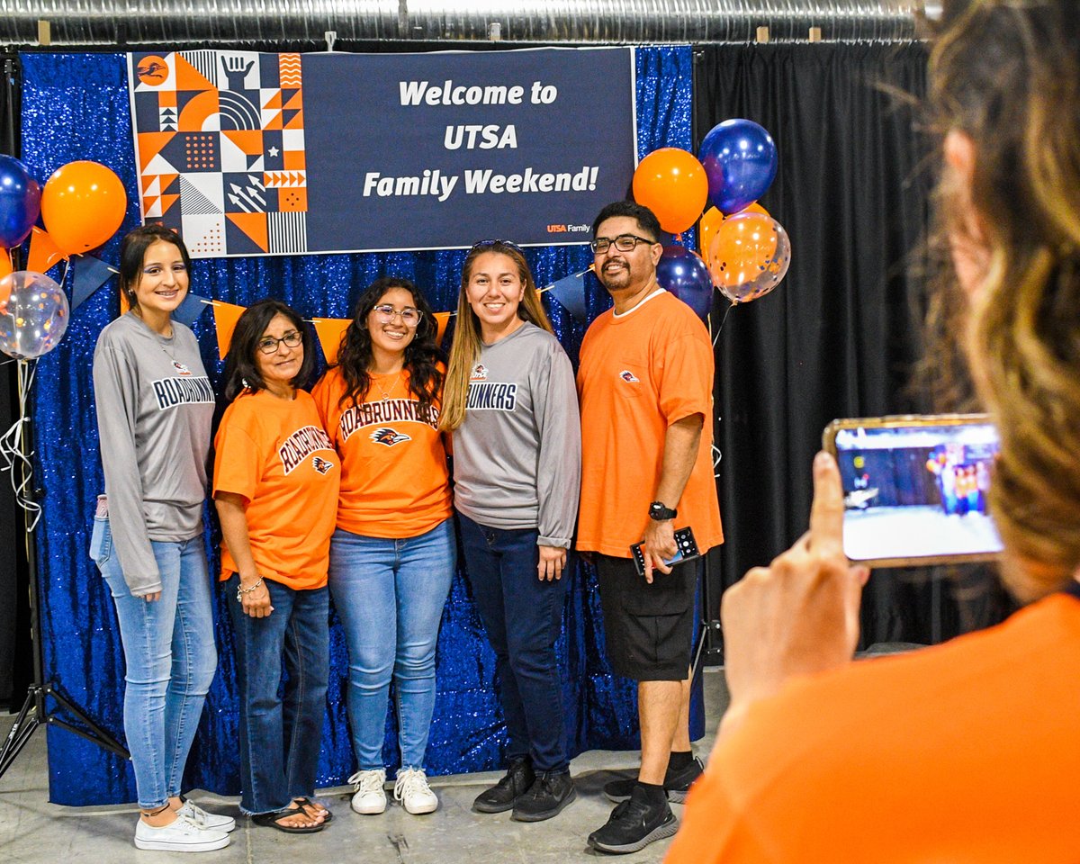 UT San Antonio Family tweet media