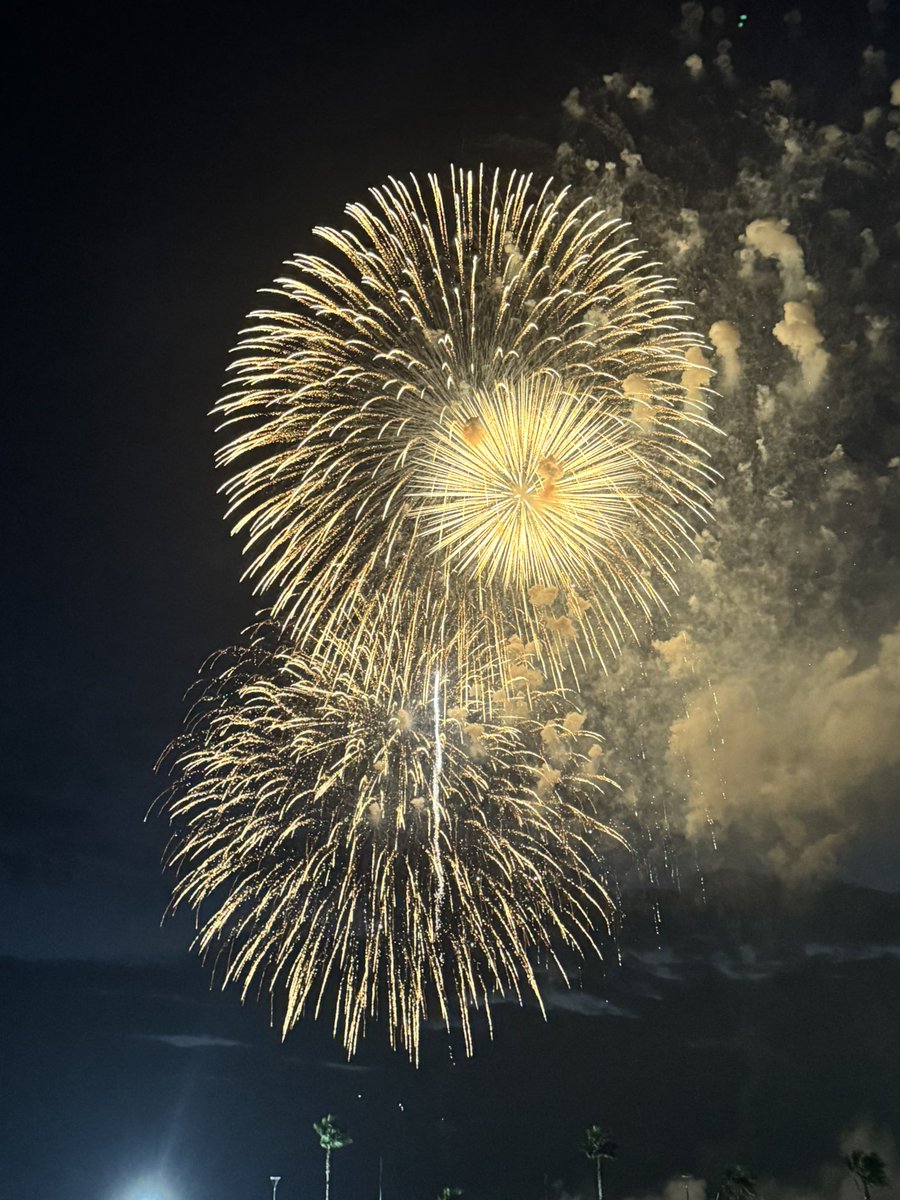 enakk1's tweet photo. in kisarazu🎆 https://t.co/Cdw2UApCrV