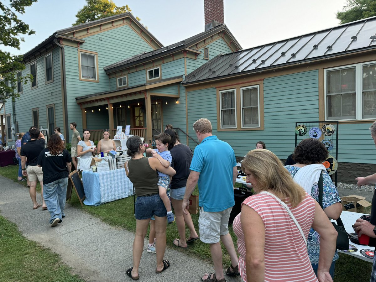 So great to meet Vic of Saratoga Sundry at the busy Beekman Street Arts District Friday Art Market! A delicious cappuccino. Thank you, sir. 

✅ Learn more about Vic and his small business: saratogasundry.com

#loveourlocals <a href="/SaratogaChamber/">Saratoga County Chamber of Commerce</a>