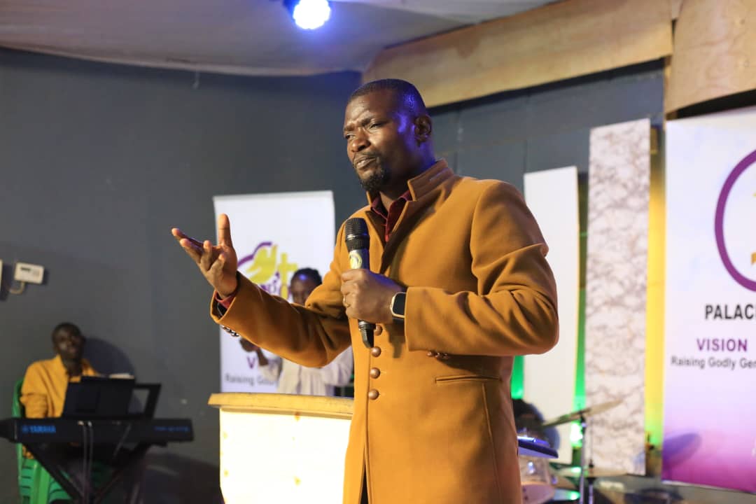 ProphetelijaIga's tweet photo. The energy of your destiny can be determined by the quality of your utterance. 
If you want to survive, you must watch your words.
Scripture says there are many devices in a man's heart; nevertheless, the counsel of the Lord, that shall stand. https://t.co/lMT51lz4Ac