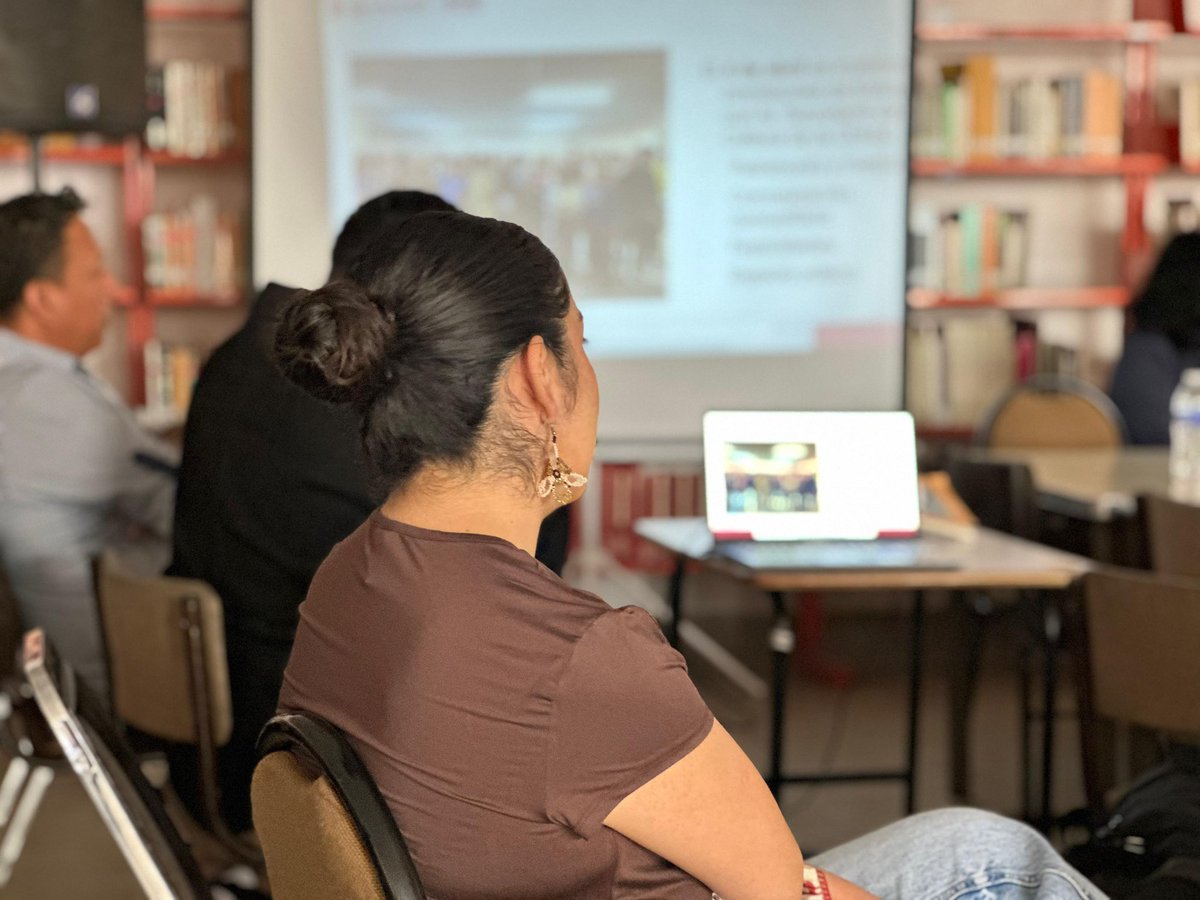 Llevamos a cabo la asamblea ciudadana para presentar el proyecto de 'Remodelación del museo y biblioteca del pueblo', con INAH, Sectei, Secretaría de Obras y habitantes de la comunidad.

La cultura y la historia de Mixquic se construyen entre todas y todos.

#Mixquic