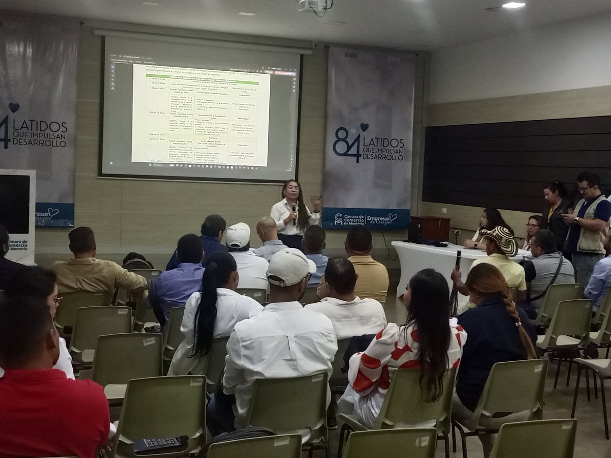 RicRRa's tweet photo. Con 60 mineros de pequeña escala, culminó la jornada de Buenas Prácticas,#Asociatividad y Formalización Mineria adelantada por @ANMColombia apoyado por @GobCordoba_  @ccmonteria y @Colpensiones Seguimos trabajando por un sector minero  comprometido con una 

#MineríaConPropósito https://t.co/VSQlPLKZyH