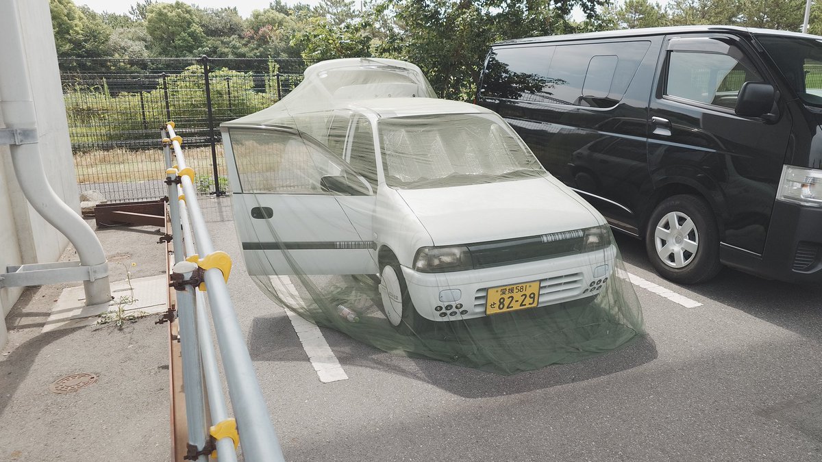 ceruvou7968's tweet photo. 一人だけ蚊帳張って車中泊をして周りの家族連れを怖がらせましょう(笑) https://t.co/QKQl3botaT