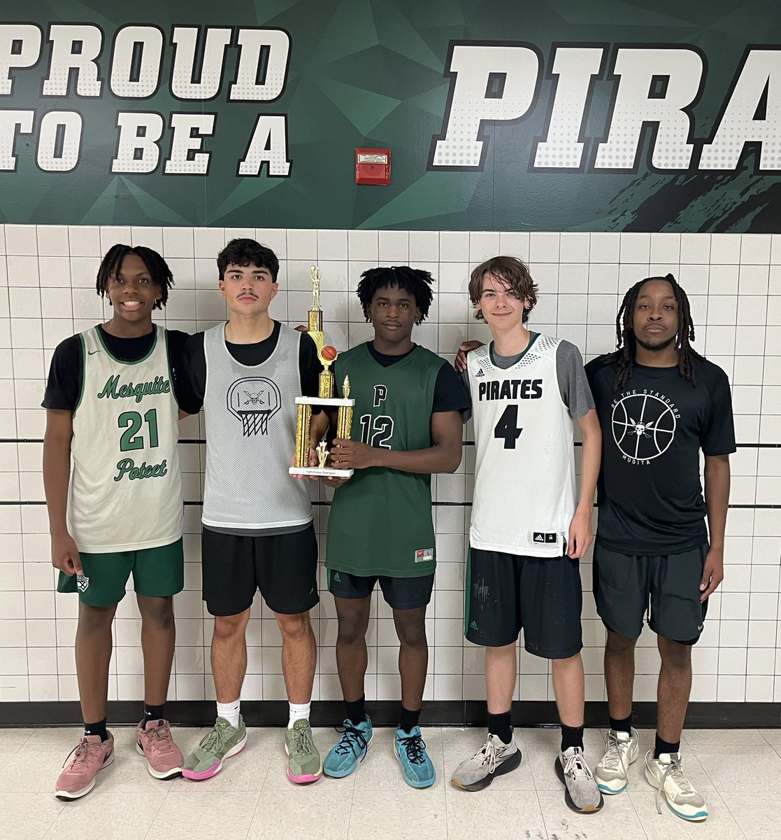 POTEET BASKETBALL tweet media