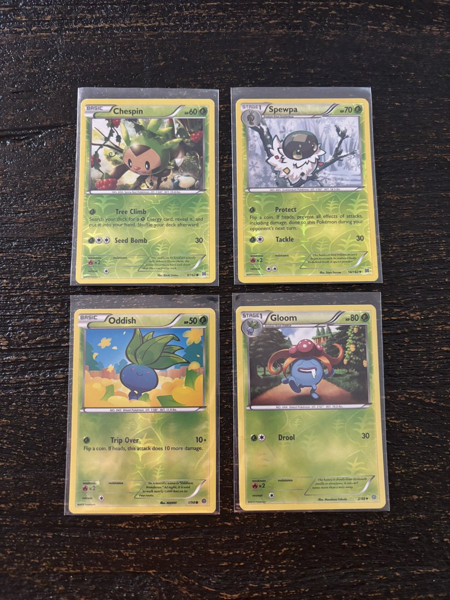 Consignment cards! 🚨

Reverse holos and holos! 🤩

Top two $1 each, bottom two $0.50 each! Thank you! 😁