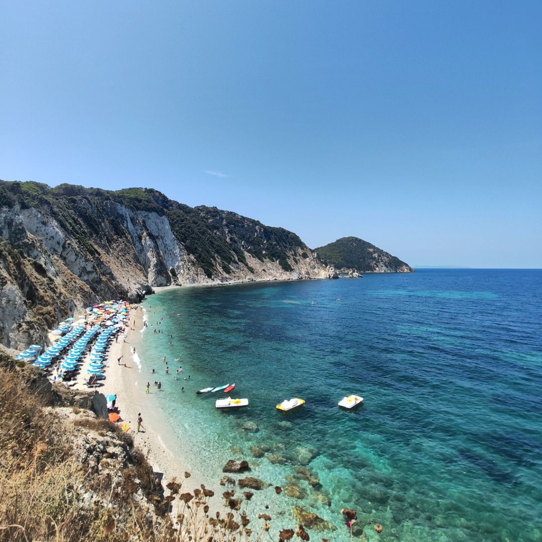 Spiaggia di Sansone &amp; La Sorgente