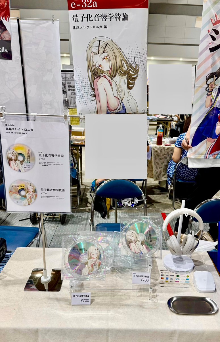 設営完了しました。南2ホール e-32aで死んだ目をしているのが僕です。 #c106
x.com/manjitalk/stat…