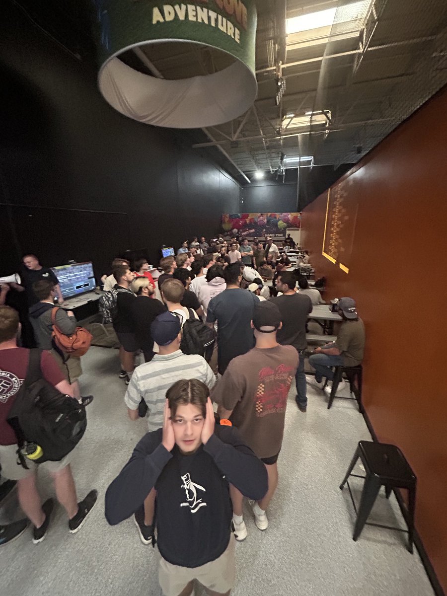 velvet_ev_'s tweet photo. the gatekeeping didn’t work https://t.co/8DNGNjJTJd