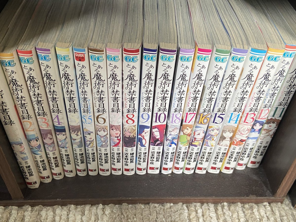 faburiz5's tweet photo. #わたしと禁書目録

100刷おめでとうございます。

中学生の頃に禁書目録を知り、大人になっても続きを楽しみにしていました。禁書目録をきっかけ多くのライトノベルやアニメに出会うことができました。
私にとって特別な作品です。
今後も楽しみにしています！

まだ読んだことない人はぜひ！ https://t.co/f4cxFyYfsK