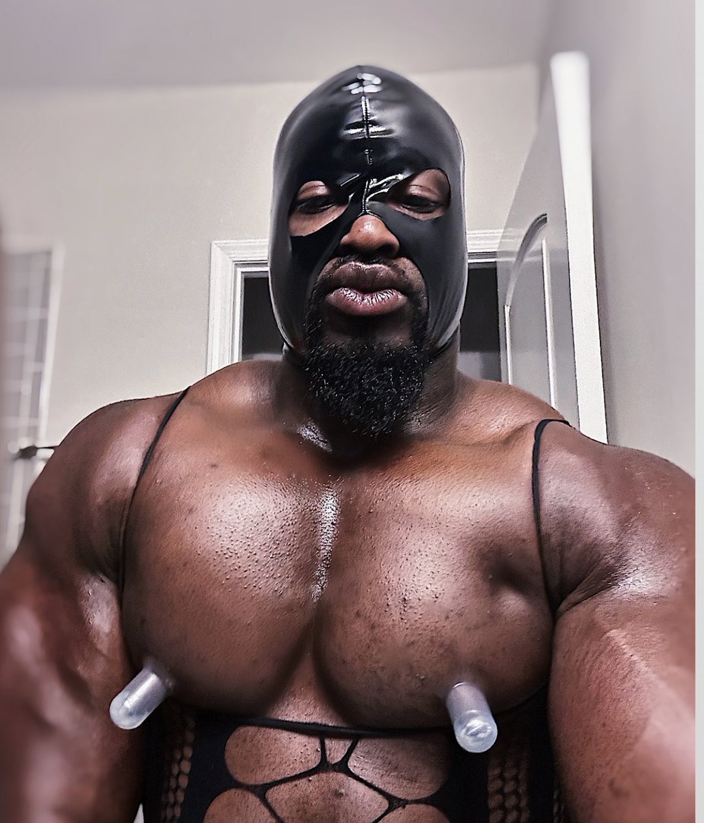 Anubis_thaGod's tweet photo. I think I’m entering my latex era https://t.co/b9jHKhJYhr