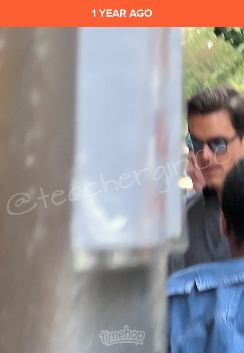teachergirl00's tweet photo. The best photo you can get of Matt Bomer when you’re shorter than most of the people in front of you, and have to stand off to the side with your phone. 😎🤨😉 #FlashbackFriday #MattBomer #92NY #FellowTravelers https://t.co/Wi7rpLLBIW
