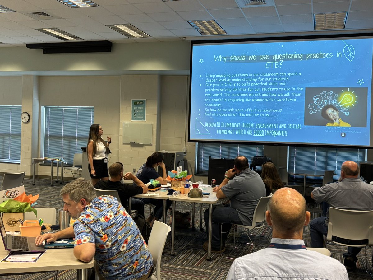 Allison Dees tweet media