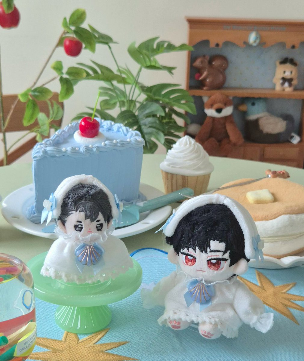 입고안내드립니다!
5/10cm 핸드메이드 의상 ~ with <a href="/softyor_tor/">˚✧₊⁎ 𝒕𝒐𝒓 ⁎⁺˳✧˚</a> 
소프티오알님의 핸드메이드 5cm와 10cm 의상을 오늘부터 판매합니다!
토마토(5/10)/딸기(5)/브라운곰돌이(5/10)/조개(5) 4종류로 준비되어있습니다!
추후 다른 의상들도 입고할 예정이니 많은 관심 부탁드려요!
감사합니다❤️