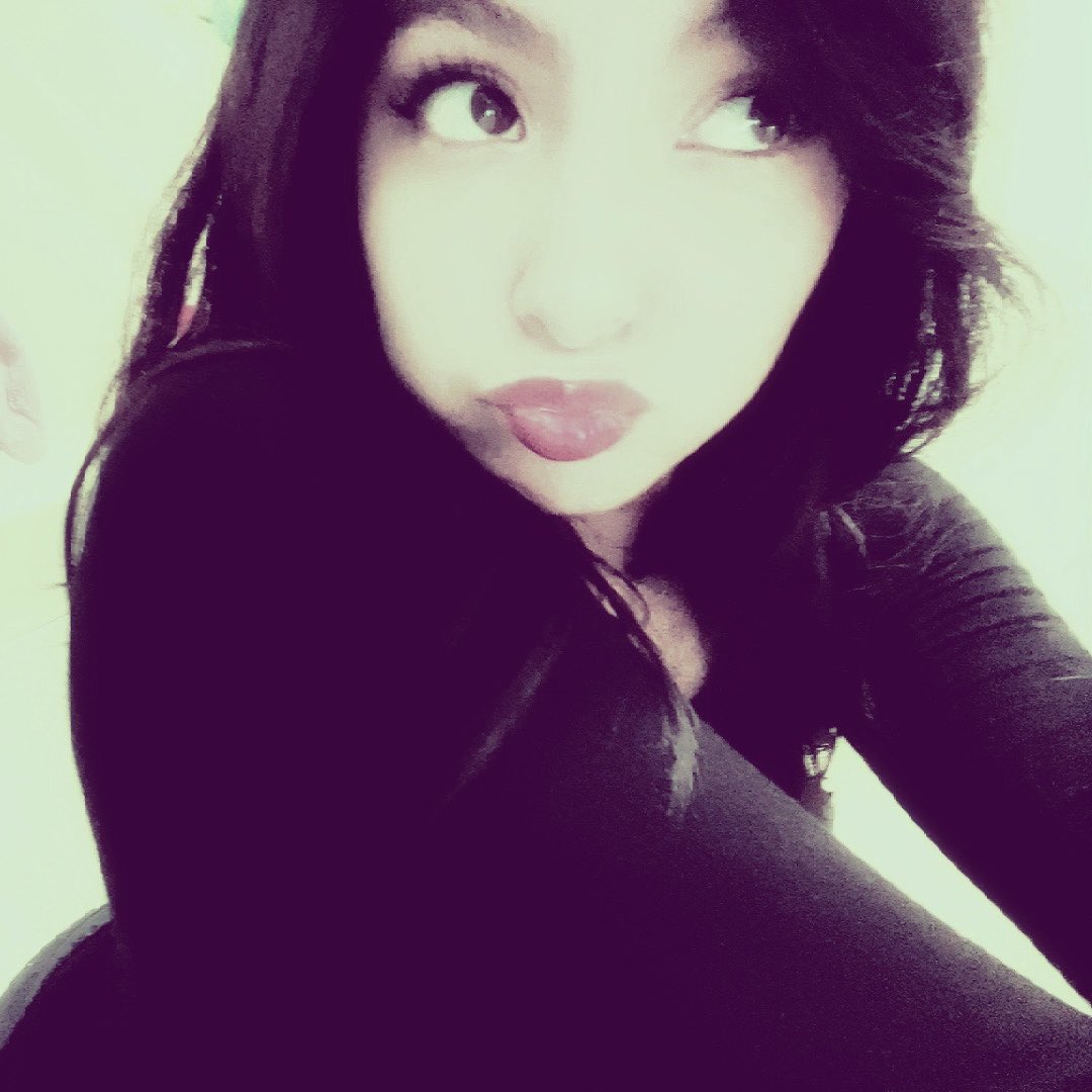 mobbinari's tweet image. :3