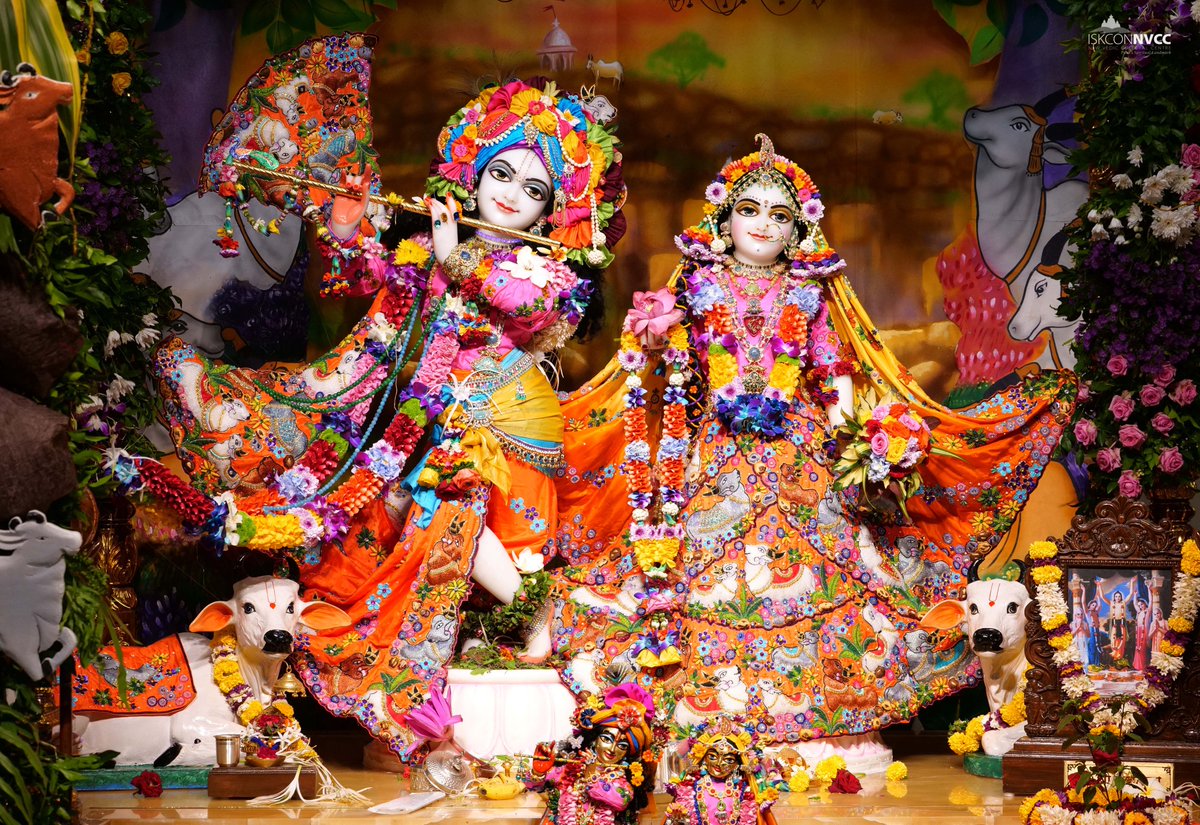 ISKCONPune's tweet photo. 🙏🏽Today's Darshan 📿 🗓16-08-2025🙏
🌷Sri Sri Radhavrindavanchandra🌷
🚩@ISKCONNVCCPune🚩
.
.
#ISKCON #ISKCONNVCC #ISKCONNVCCPune #ISKCONPune
#16thaugust #16thaugust2025 #Saturday #janmashtami #krishna
#krishnajanmashtami #janmashtamispecial 
#happyjanmashtami #janmashtami2025 https://t.co/4AvSVLPwik