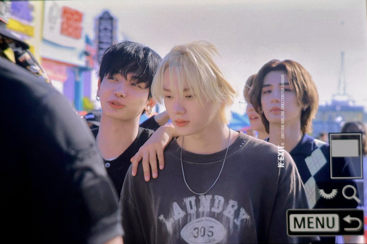 𝙣𝙤 𝙚𝙭𝙞𝙩. tweet media