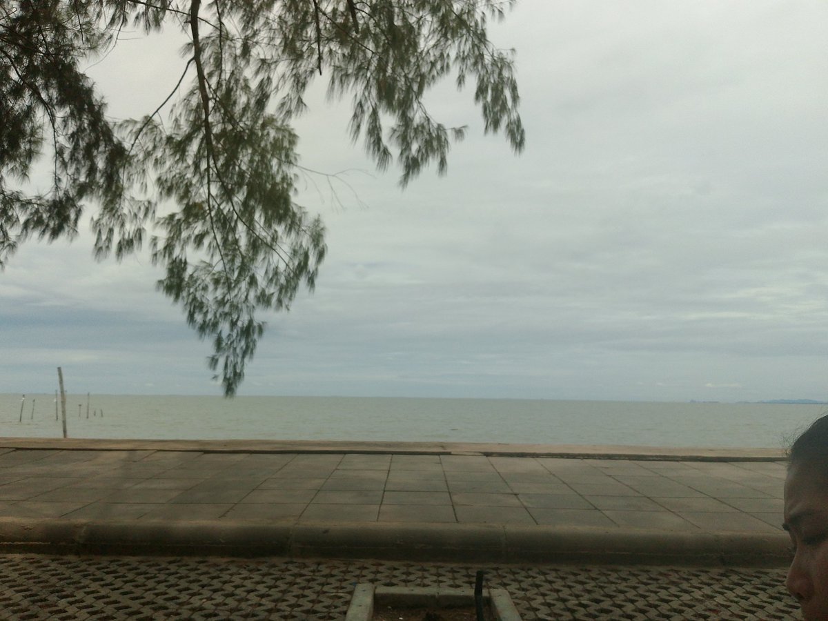 คนอยากเลว tweet media