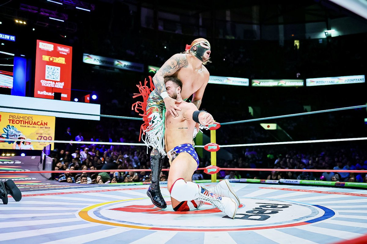Lucha Libre CMLL tweet media