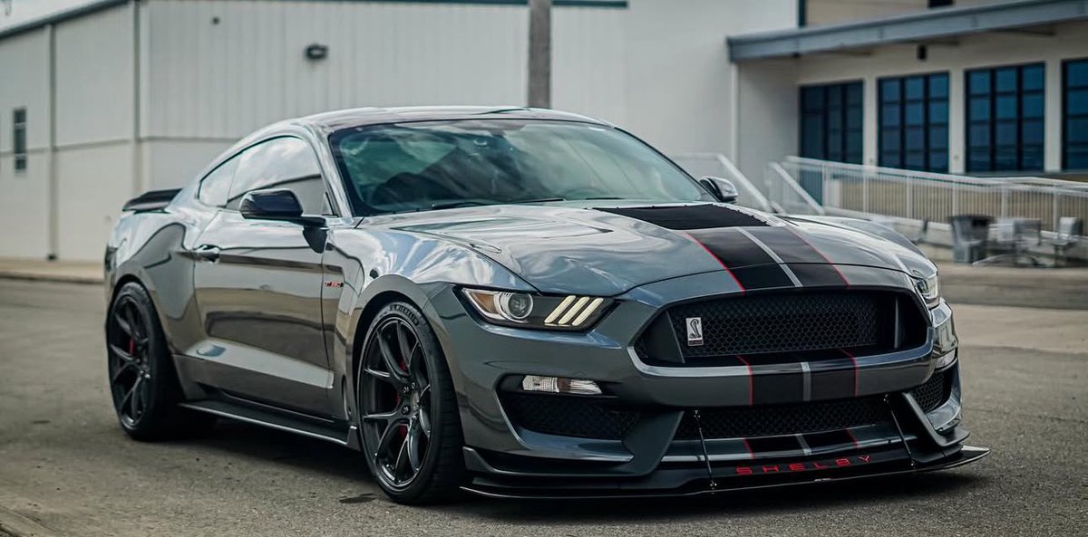 Car Pxrn tweet media