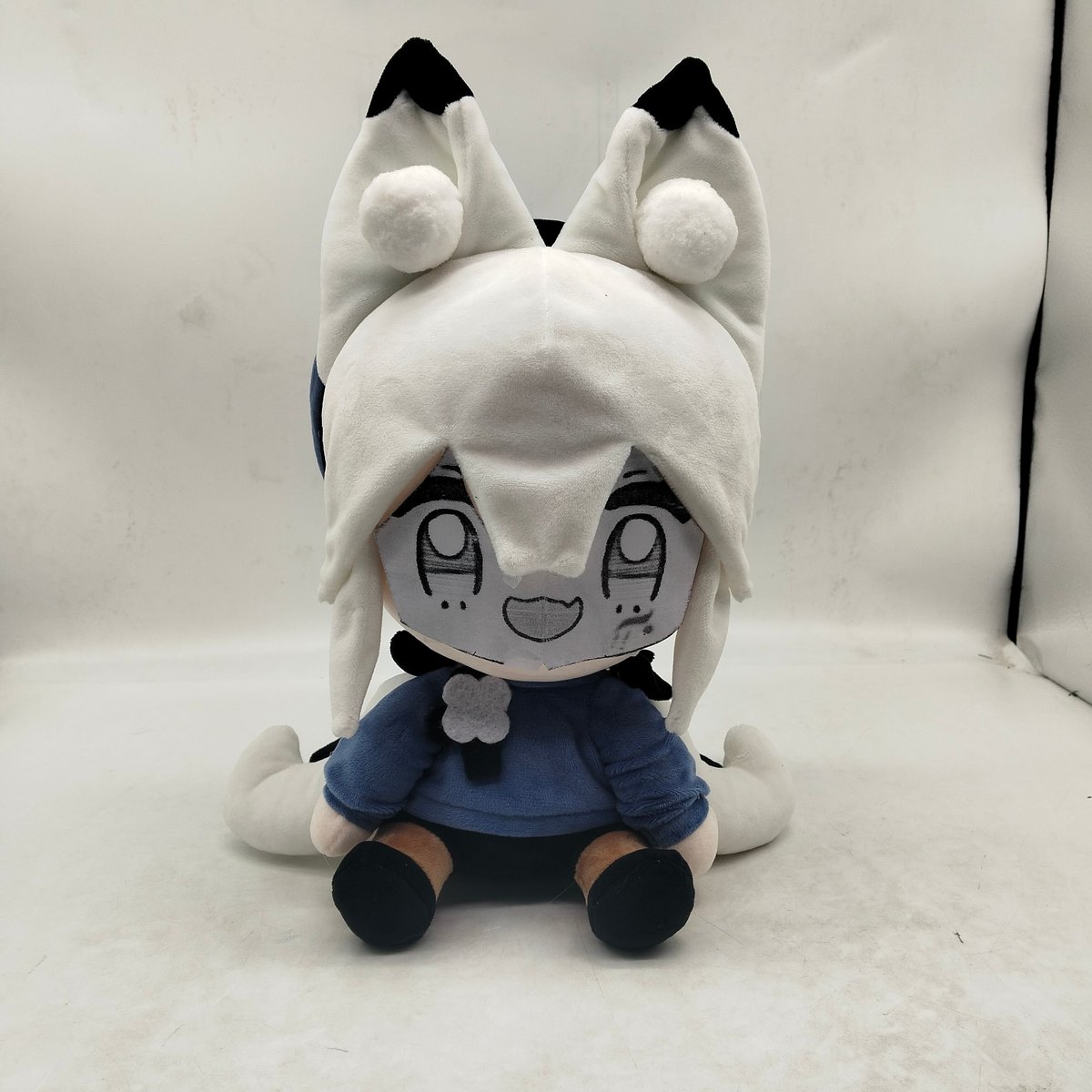 enpalettelab's tweet photo. Here's the final result: our timeline of before and after photos of this cuddly FOMX, ready for a warm hug (and chaos)!  

Thank you so much for supporting her sale, and we hope you enjoy the results. We can't wait for your plushies to reach you ✨!  

- bun &amp; bloom's🐇 
[4/4] https://t.co/byLyQdvxZK