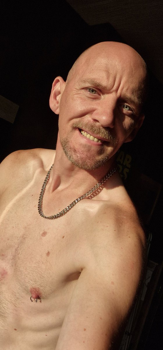 Davibasteni's tweet photo. Bon Samedi X 🌞😘 #16August #photography #fitnessaddict #PecsAndAbdos #PhotographyIsArt #ModelPhoto #NipplePierced #GoodDay #MorningVibes #LoveIsLove #PhotoNu https://t.co/vNbLgvYV3l