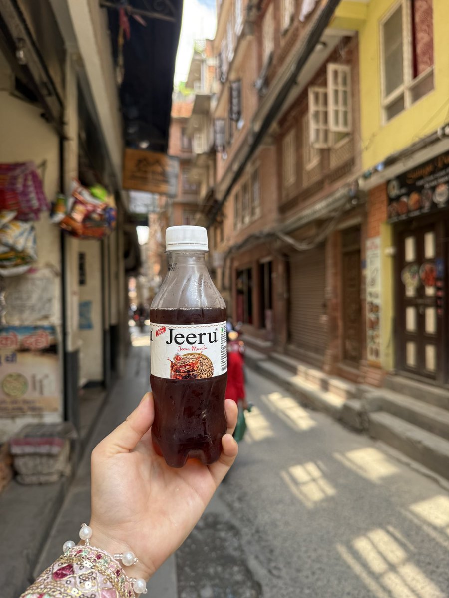 クミン味のコーラ「Jeeru」 ネパールで見つけたハマる飲み物です