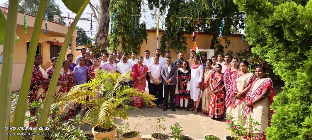 Panchayat Samiti Bheden tweet media