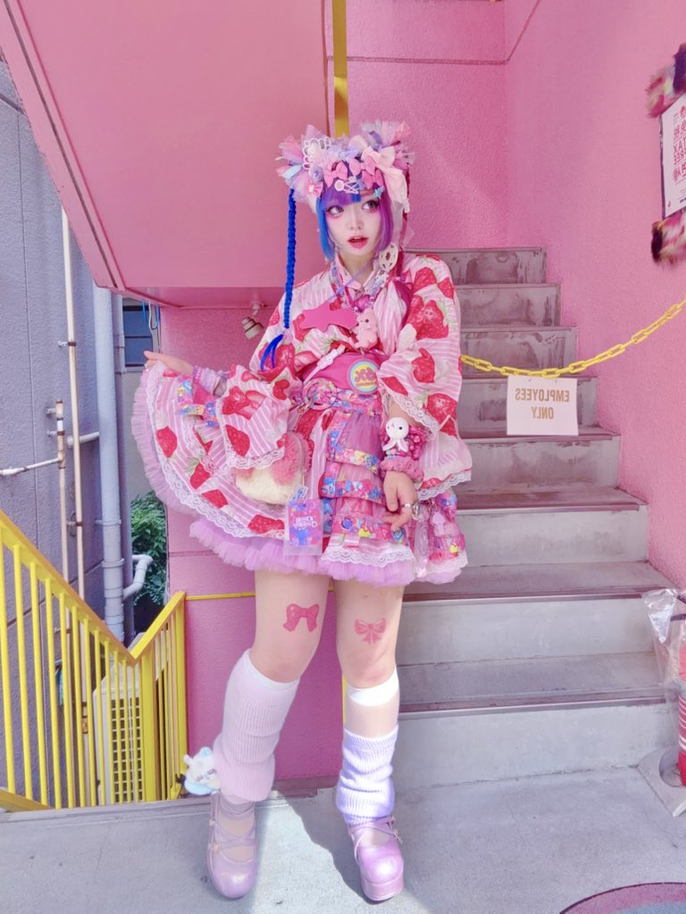 NICO (@Twinkle_pink___) / Posts / X