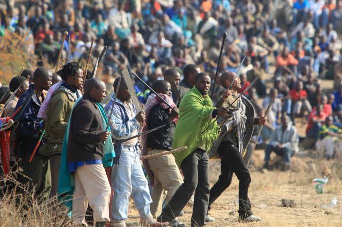 MbuyiseniNdlozi's tweet photo. Remember Marikana https://t.co/7pxqXNErG6